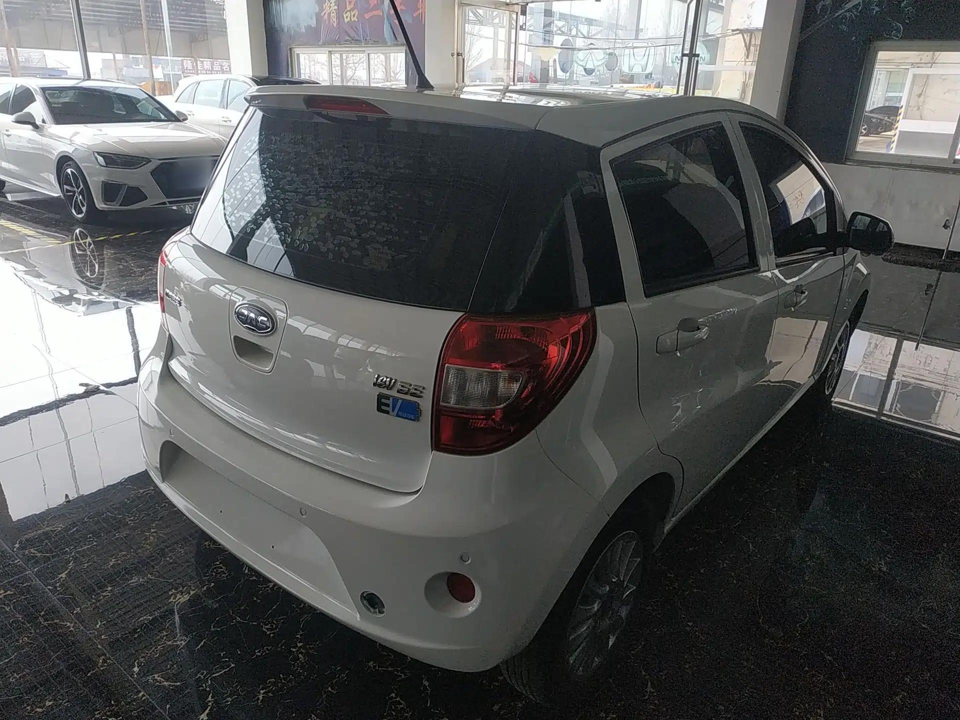 Used JAC Group iEV6E 2019 Upgraded iEV6E Luxury Model — миниатюра 4
