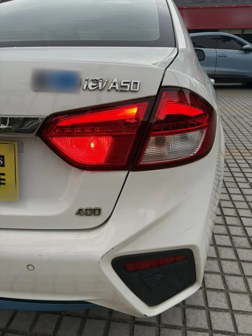 Used JAC Group iEVA50 2018 Luxury Model — миниатюра 8