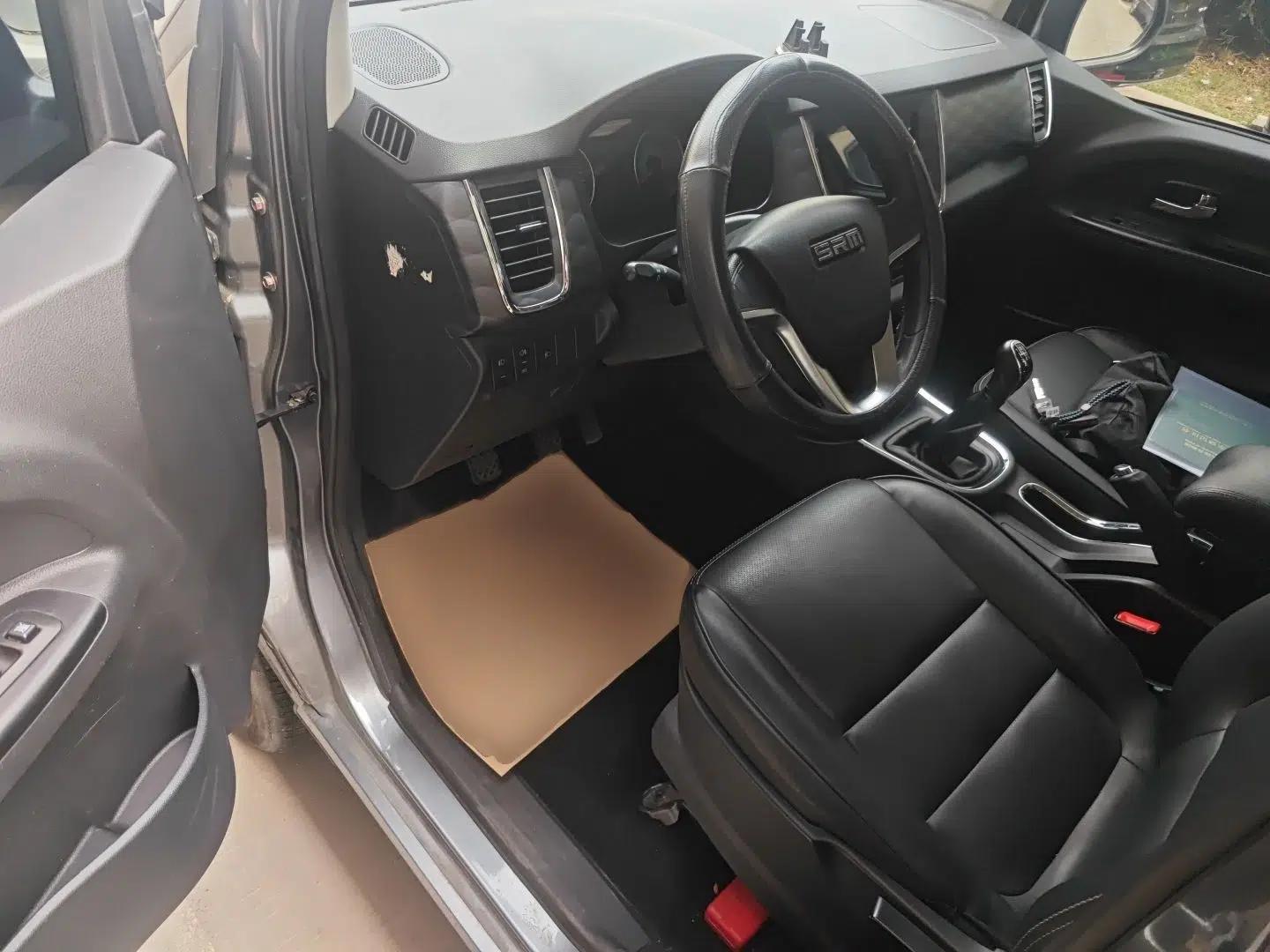 Used Jinbei Gold Hiace M Classic 2022 1.5L Travel Lion Passenger Van 7 Seats — миниатюра 19