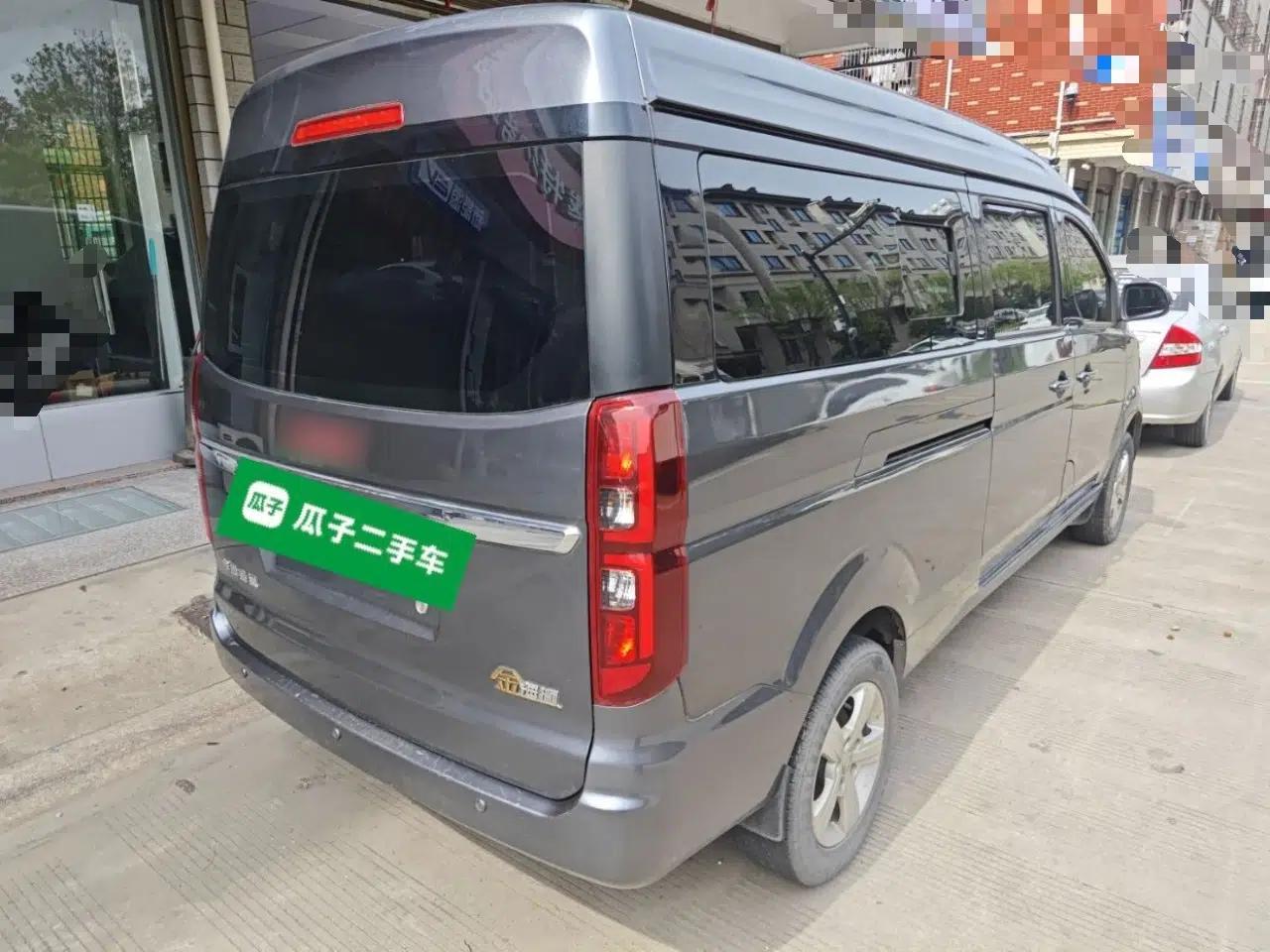 Used Jinbei Gold Hiace M Classic 2022 1.5L Travel Lion Passenger Van 7 Seats — миниатюра 6