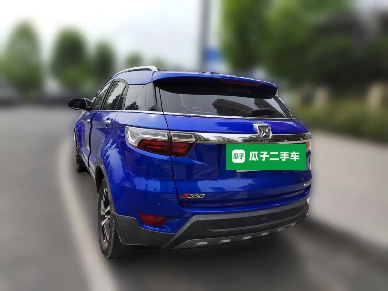 Used JMC Yusheng S330 2016 1.5L GTDi Automatic Two-Wheel Drive Prestige Edition — миниатюра 4