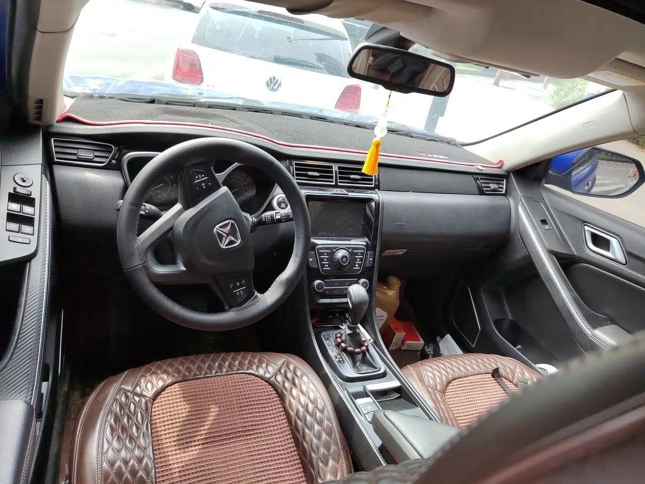 Used JMC Yusheng S330 2016 1.5L GTDi Automatic Two-Wheel Drive Prestige Edition — миниатюра 9