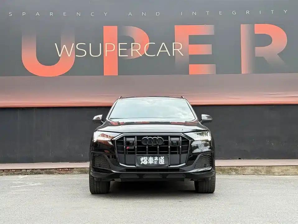 Audi SQ7 2024 4.0 TFSI Dark Knight Edition — миниатюра 2