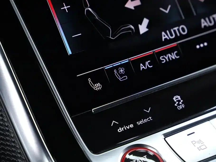 Audi SQ7 2024 4.0 TFSI Dark Knight Edition — миниатюра 12