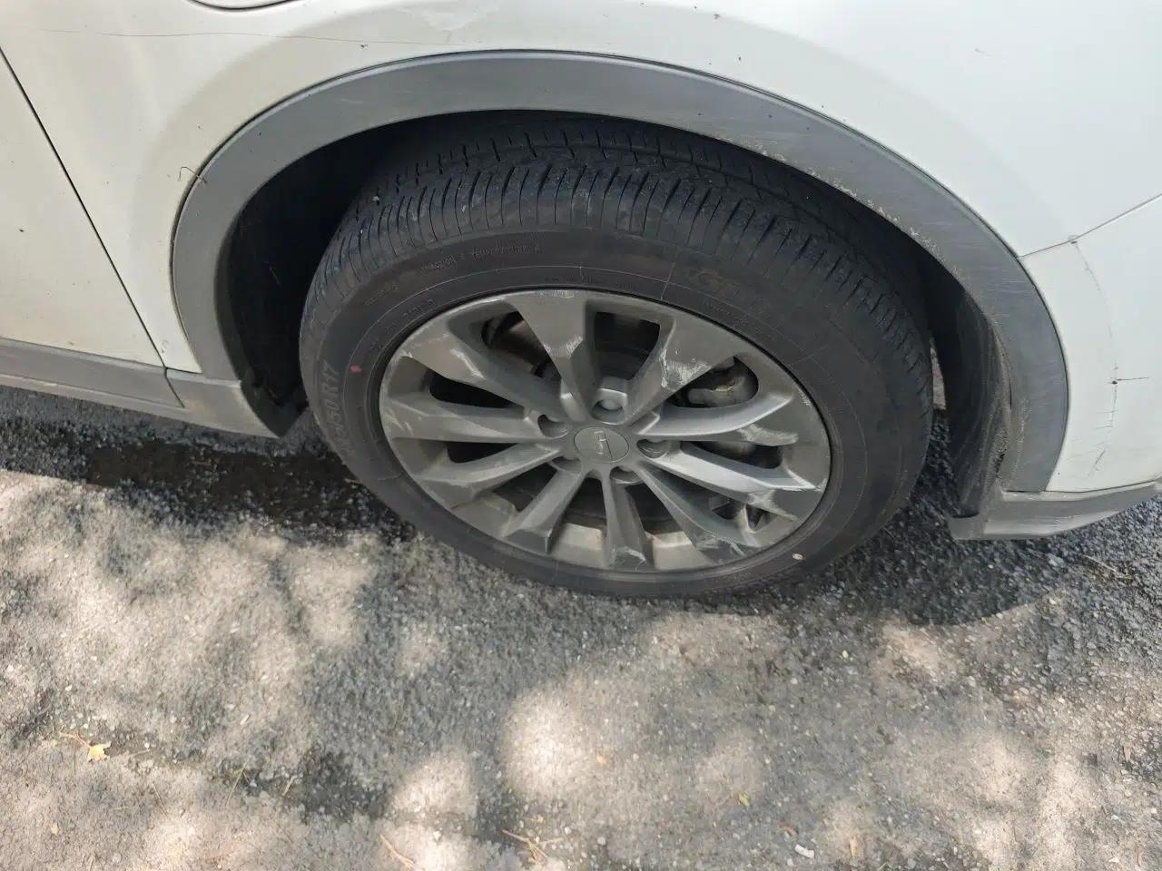 Used Geometry C 2020 Premium Range Version 400 KM C+ — миниатюра 8