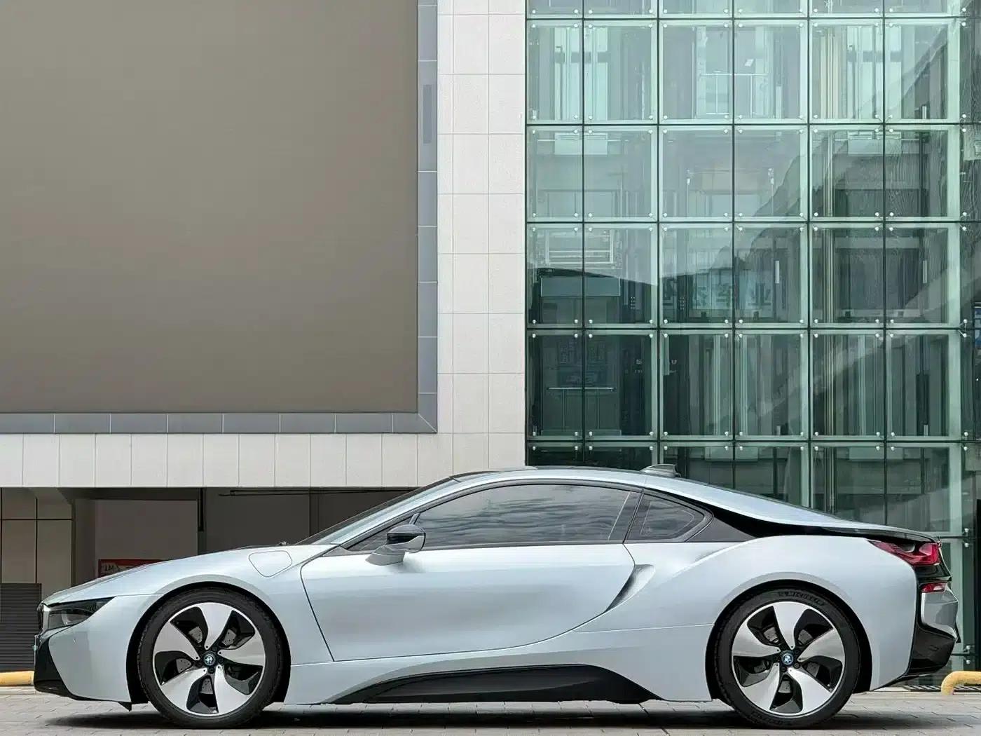 BMW i8 2014 Standard Edition — миниатюра 4