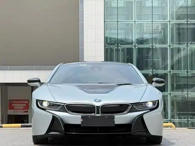 BMW i8 2014 Standard Edition