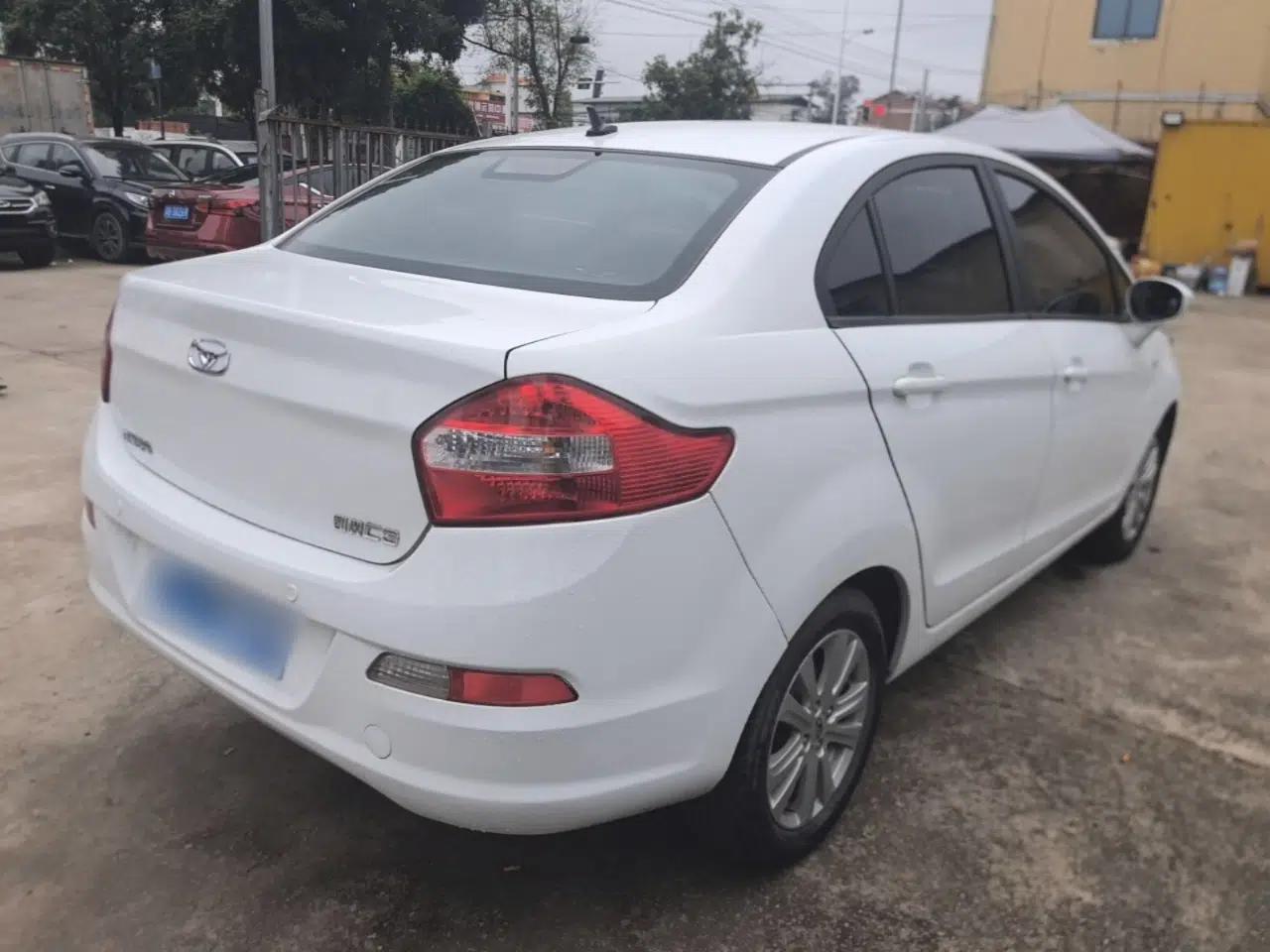 Used Cowin C3 2015 1.5L AMT Gold Diamond Edition — миниатюра 6