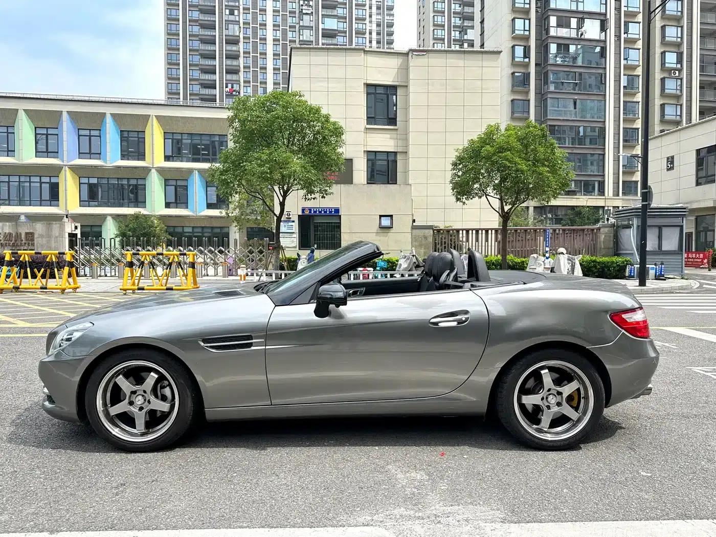 Mercedes-Benz SLK-Class 2011 SLK 200 Fashion Edition — миниатюра 4