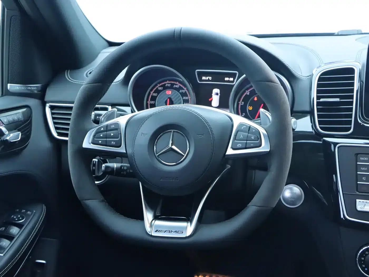 2017 Mercedes-Benz GLS AMG 63 4MATIC — миниатюра 20