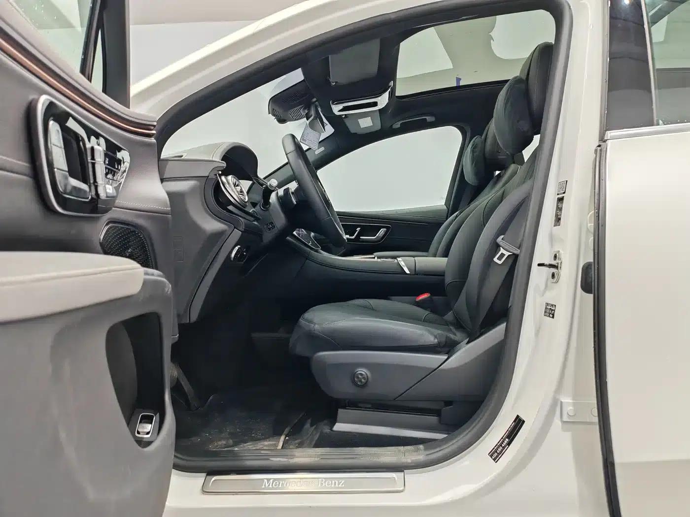 Mercedes-Benz EQS SUV 2023 450 4MATIC Pioneer Edition — миниатюра 11