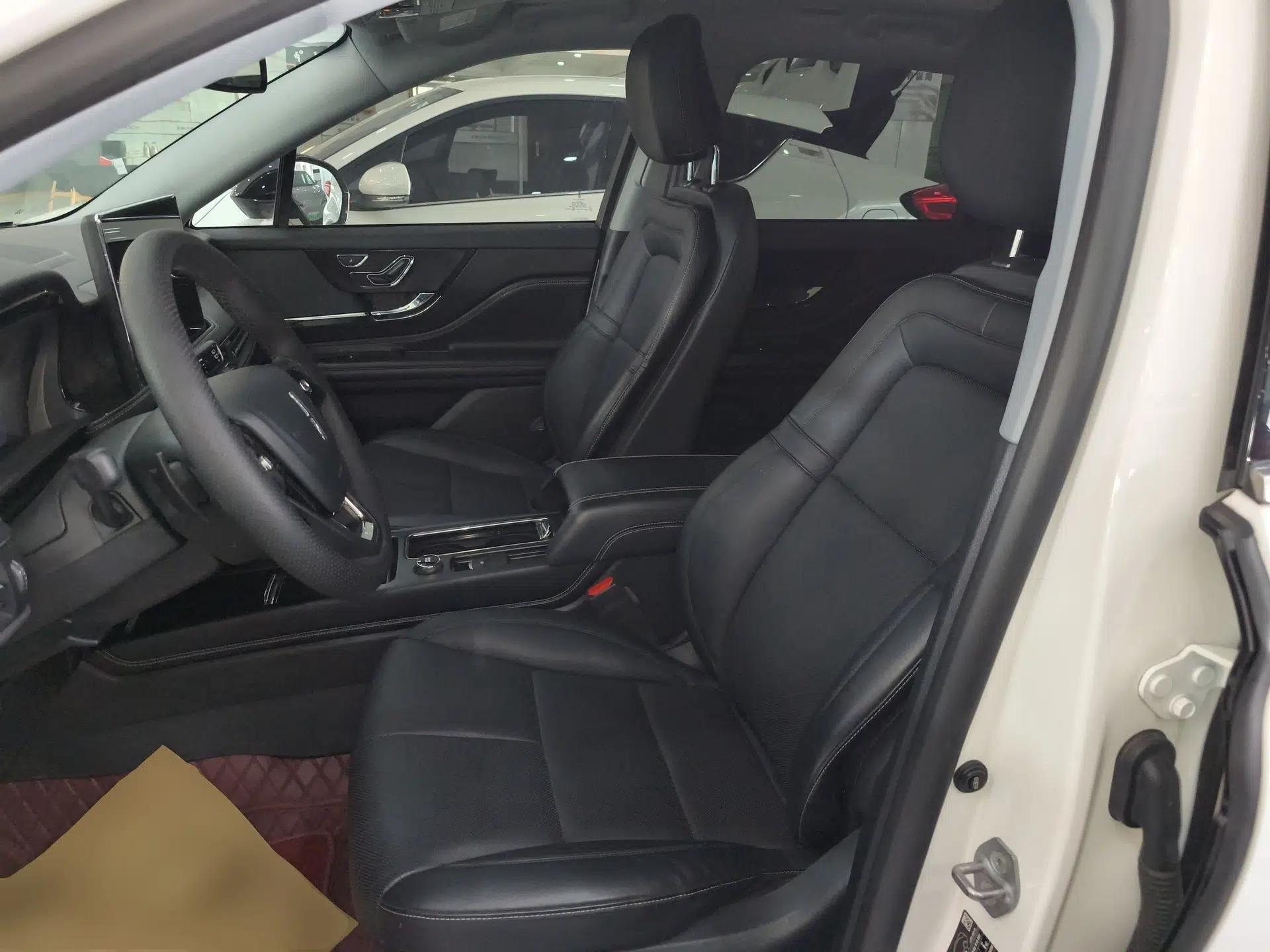 Used Lincoln Corsair New Energy 2021 PHEV Four-Wheel Drive e-Enjoy Edition — миниатюра 17