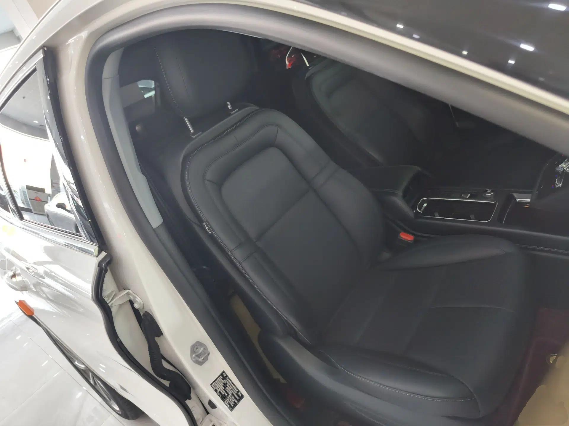 Used Lincoln Corsair New Energy 2021 PHEV Four-Wheel Drive e-Enjoy Edition — миниатюра 19