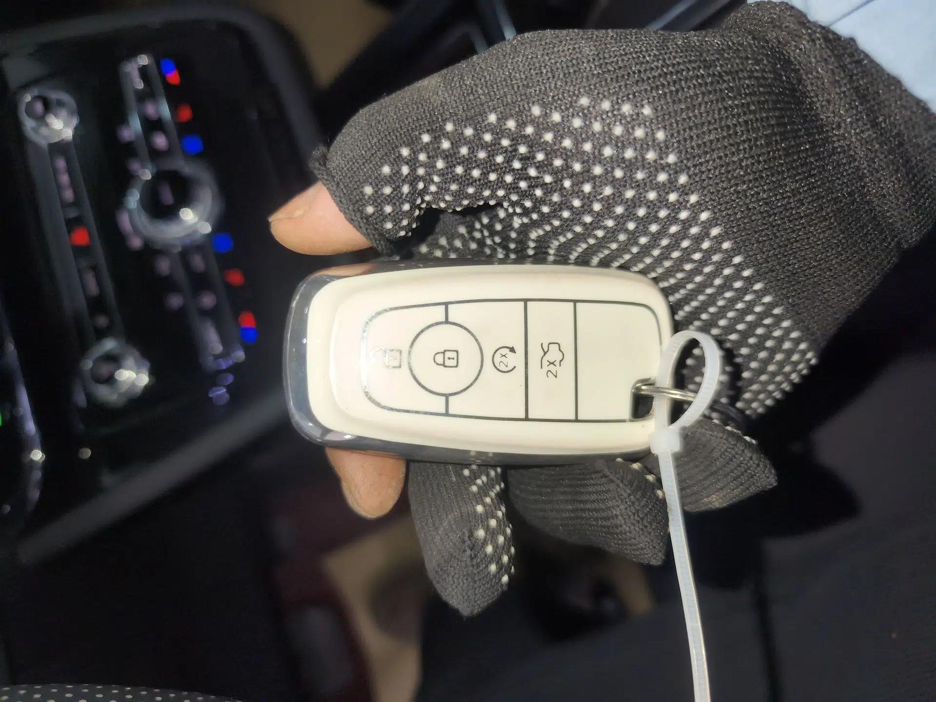 Used Lincoln Corsair New Energy 2021 PHEV Four-Wheel Drive e-Enjoy Edition — миниатюра 23