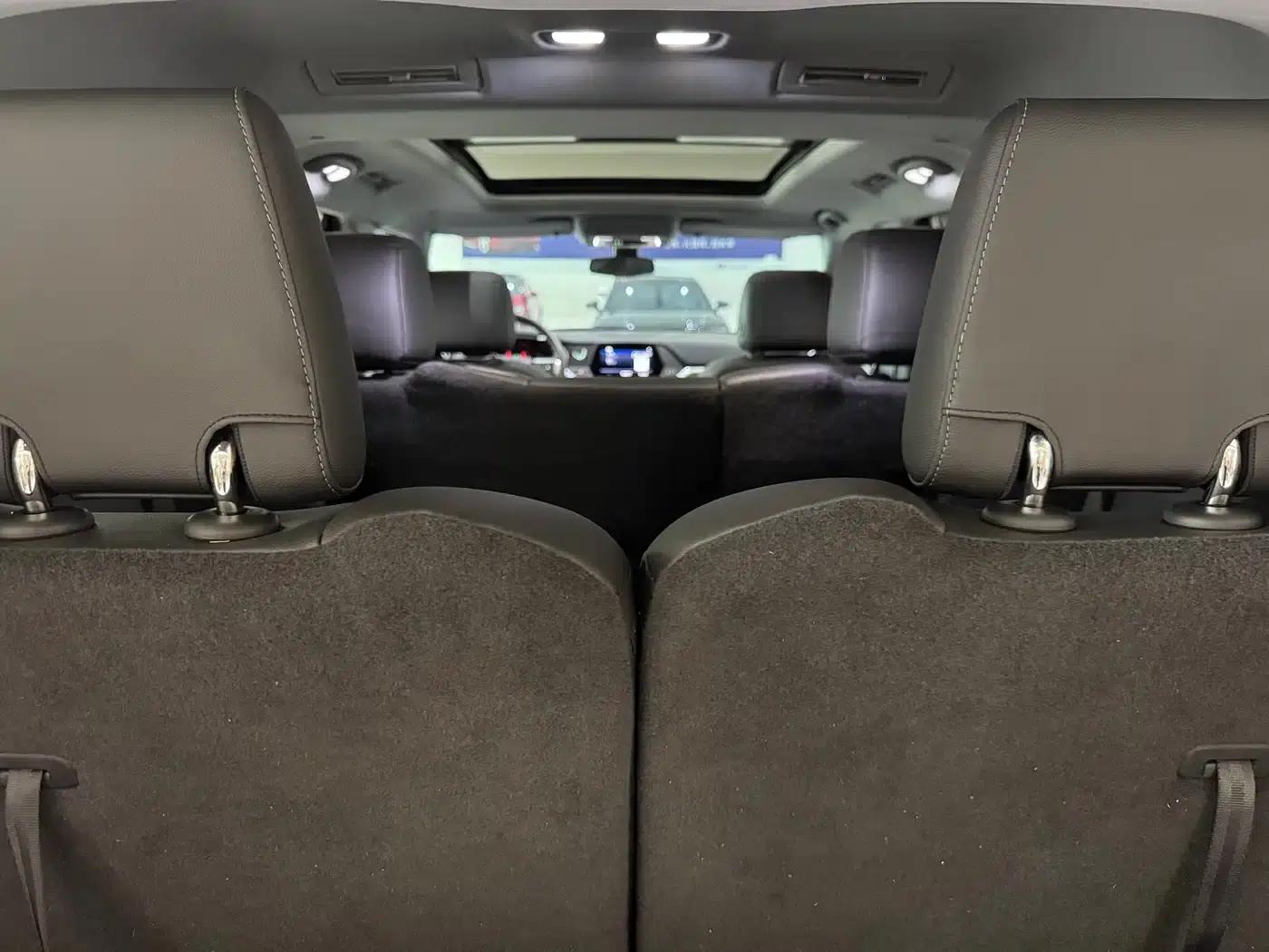 2020 Chevrolet Blazer 650T 7-seater — миниатюра 13