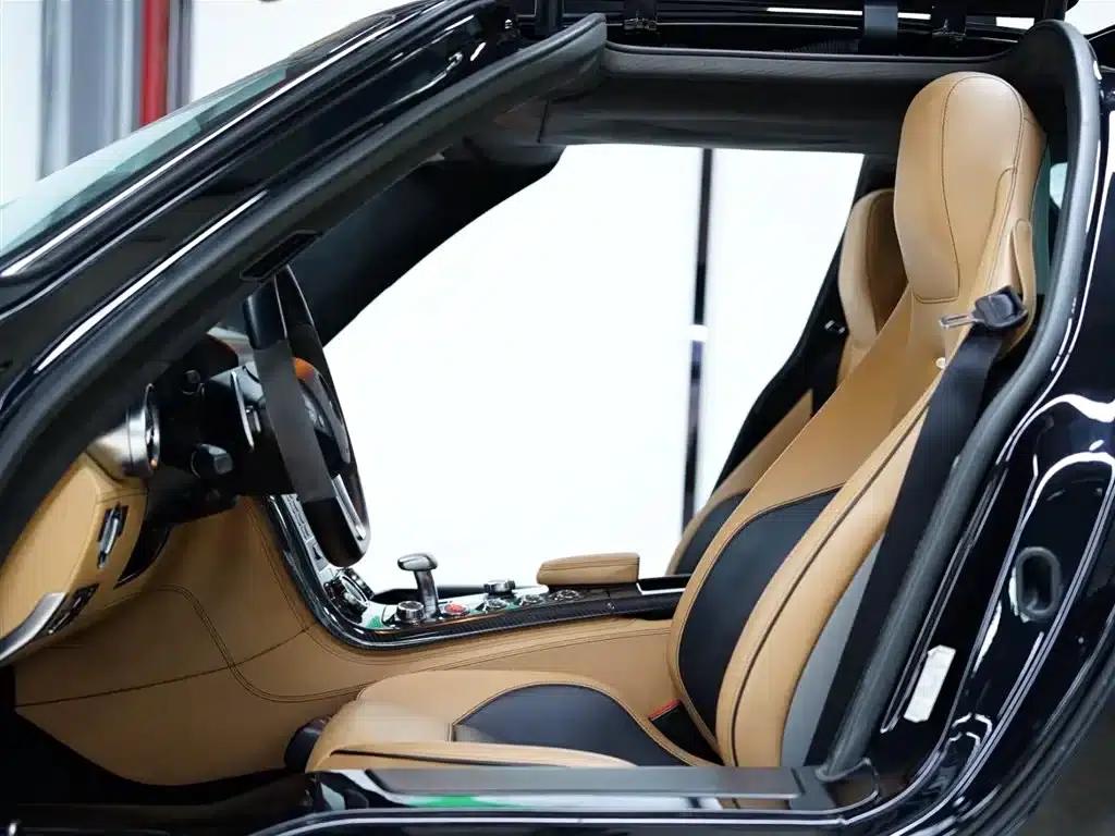 2011 Mercedes-Benz SLS AMG — миниатюра 20