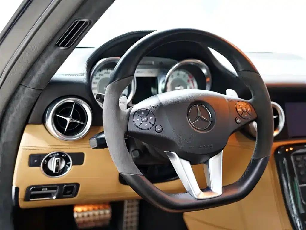 2011 Mercedes-Benz SLS AMG — миниатюра 34