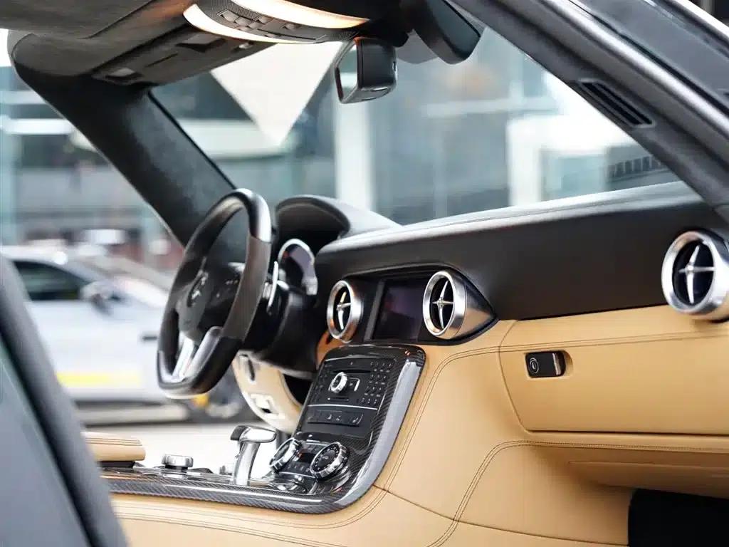 2011 Mercedes-Benz SLS AMG — миниатюра 39