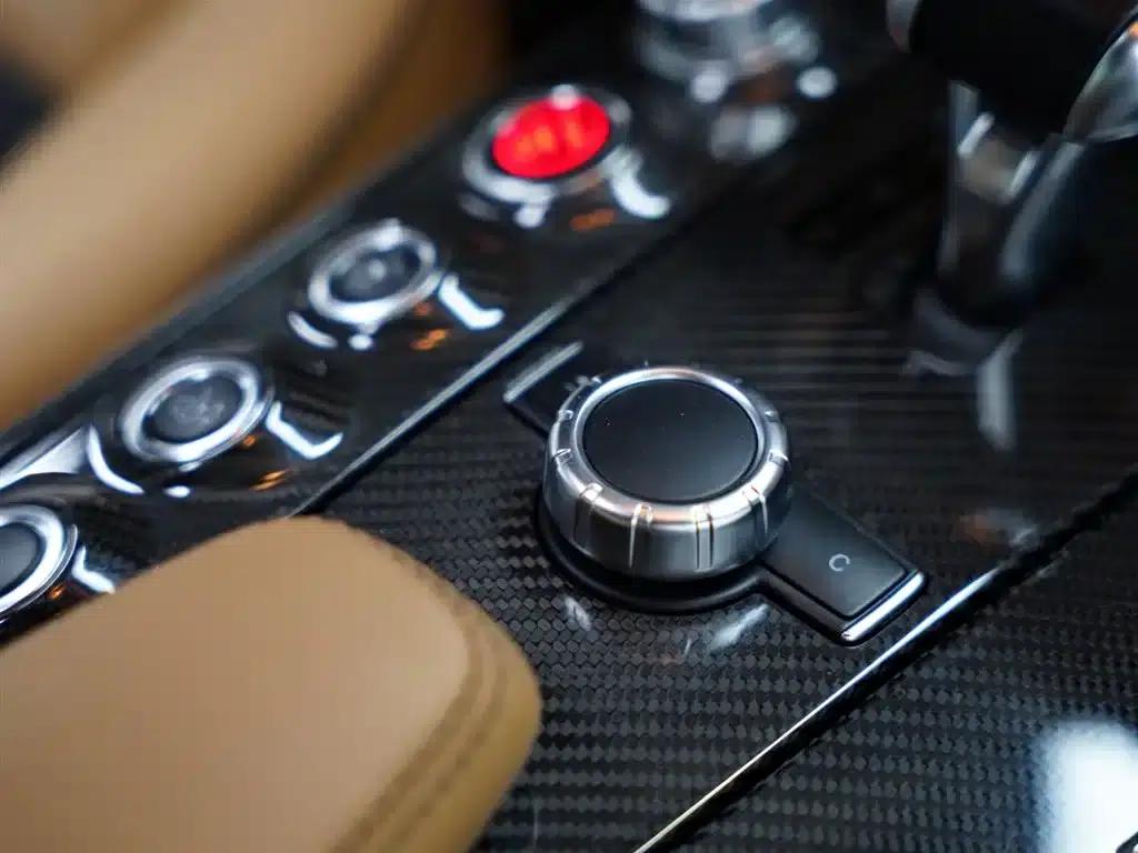2011 Mercedes-Benz SLS AMG — миниатюра 43
