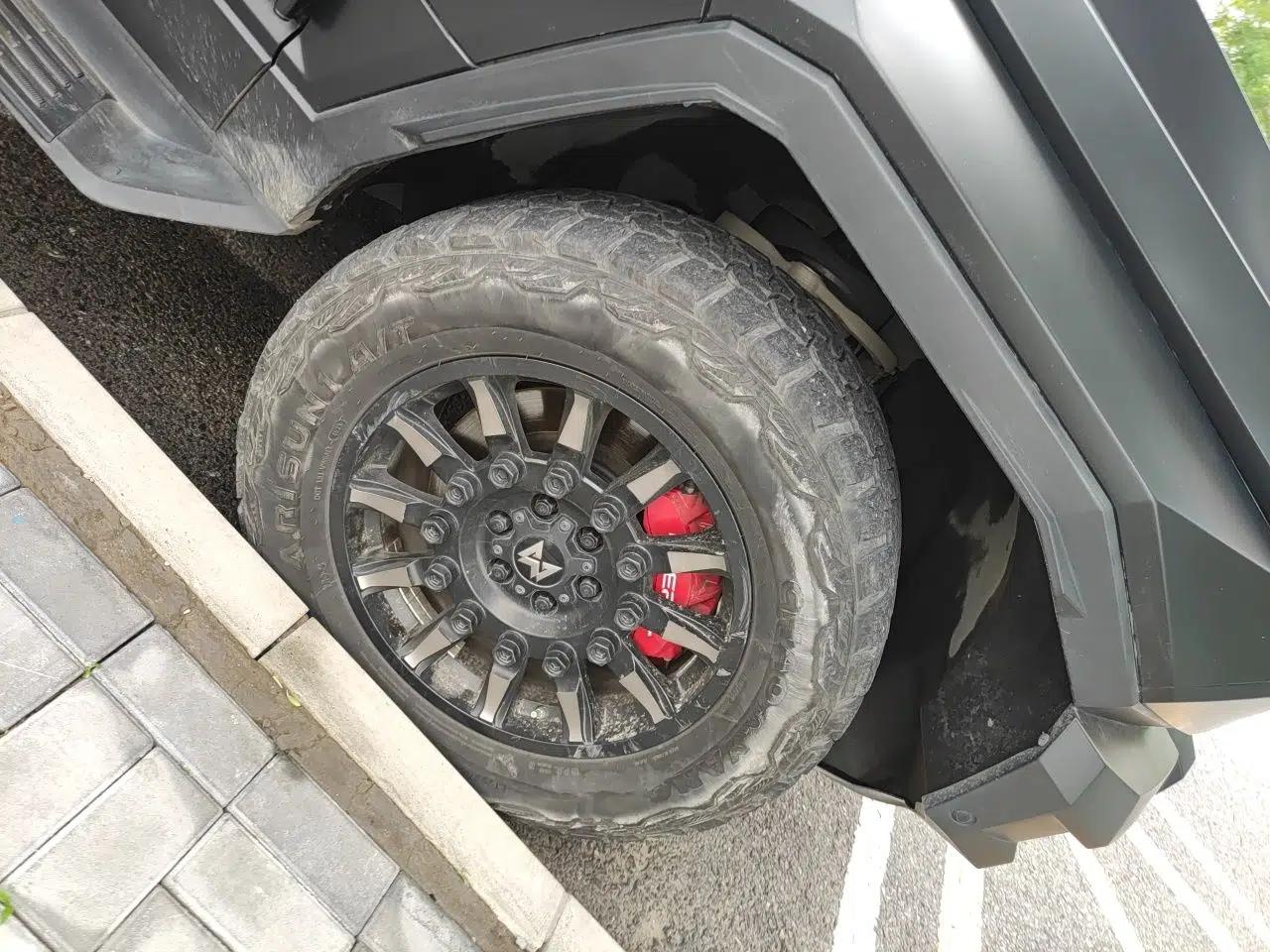 Used Brave warrior 917 2023 Range-Extended Base Model — миниатюра 8