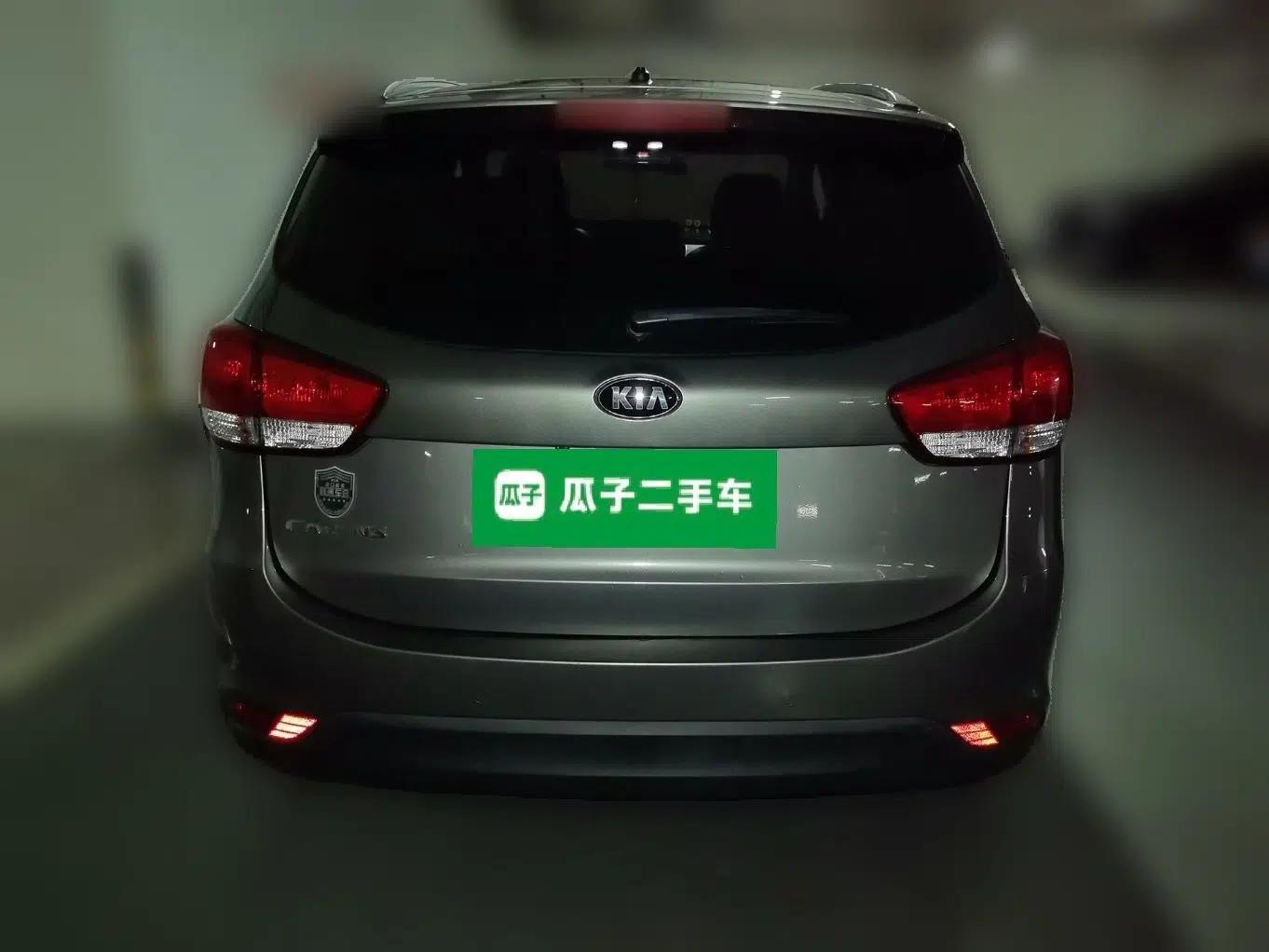 Used Kia Carens 2013 2.0L 7-Seater Automatic Standard Version China IV Standard — миниатюра 5