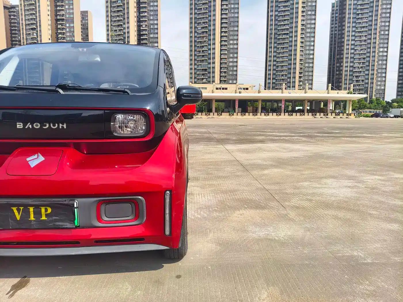 Baojun E300 2020 Plus Interstellar Intelligent Driving Edition — миниатюра 17