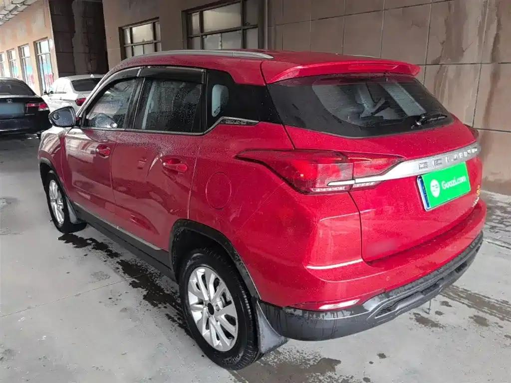 Beijing X3 2019 1.5T Manual Glory Edition — миниатюра 5