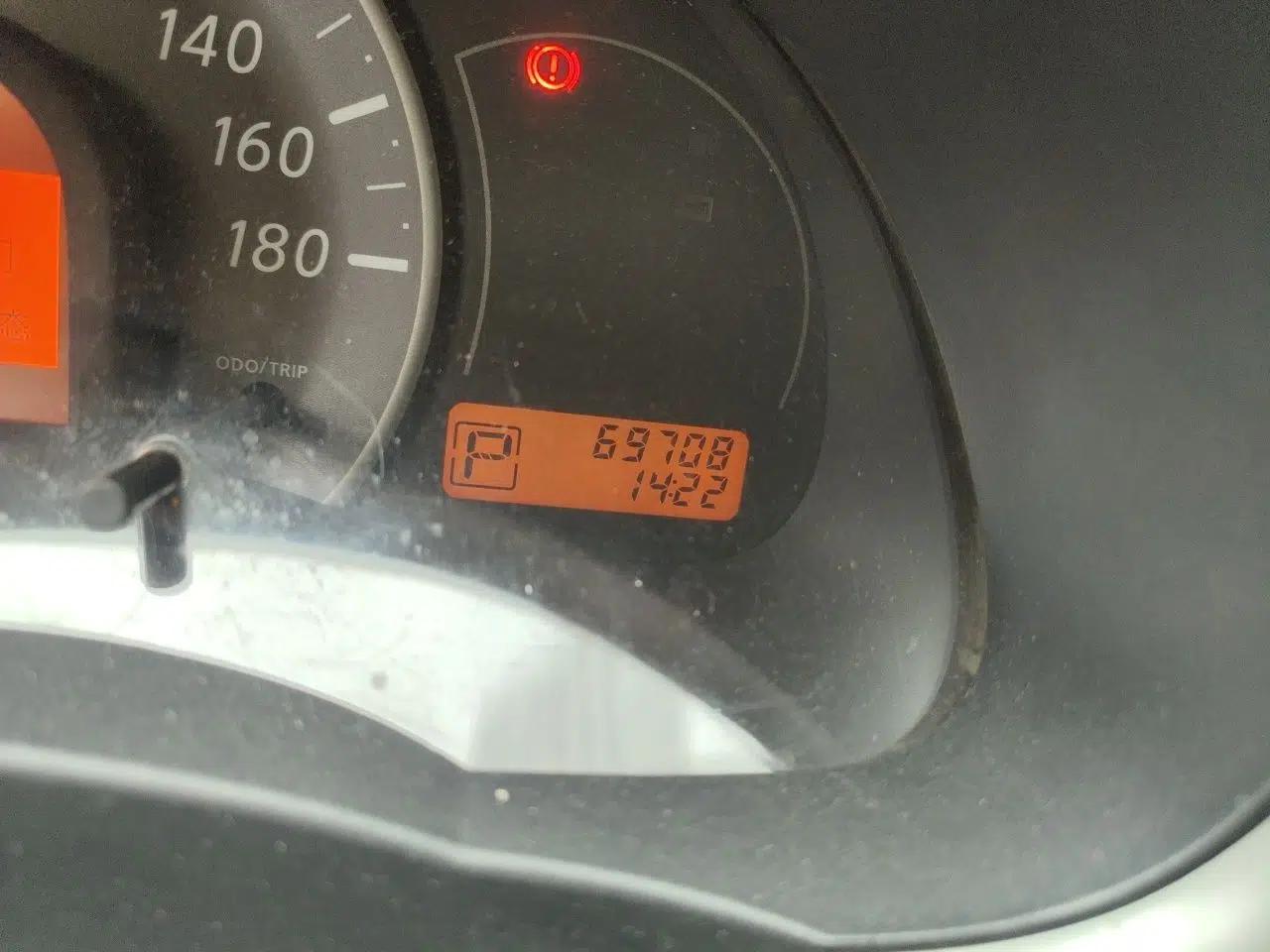 Used Nissan March 2010 1.5L Automatic Easy-Style Version — миниатюра 12