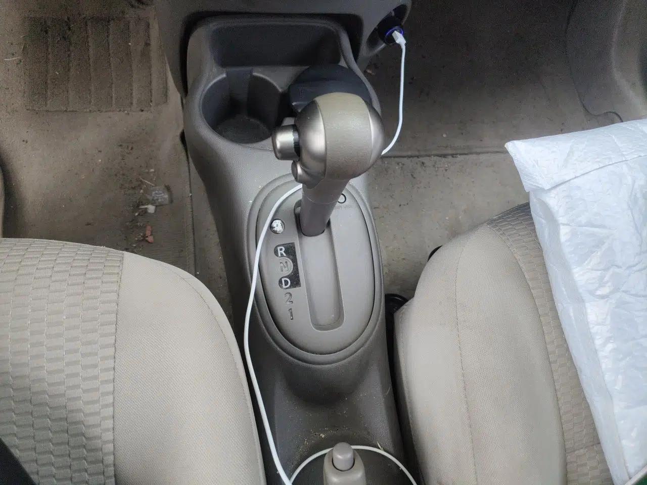 Used Nissan March 2010 1.5L Automatic Easy-Style Version — миниатюра 14
