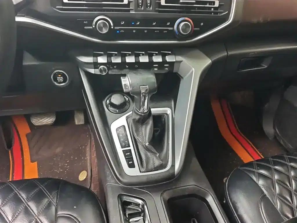 Changan Kaicheng F70 2022 2.4T Gasoline Automatic Four-Wheel Drive Premium Edition Standard Wheelbase 4K22D4T — миниатюра 14