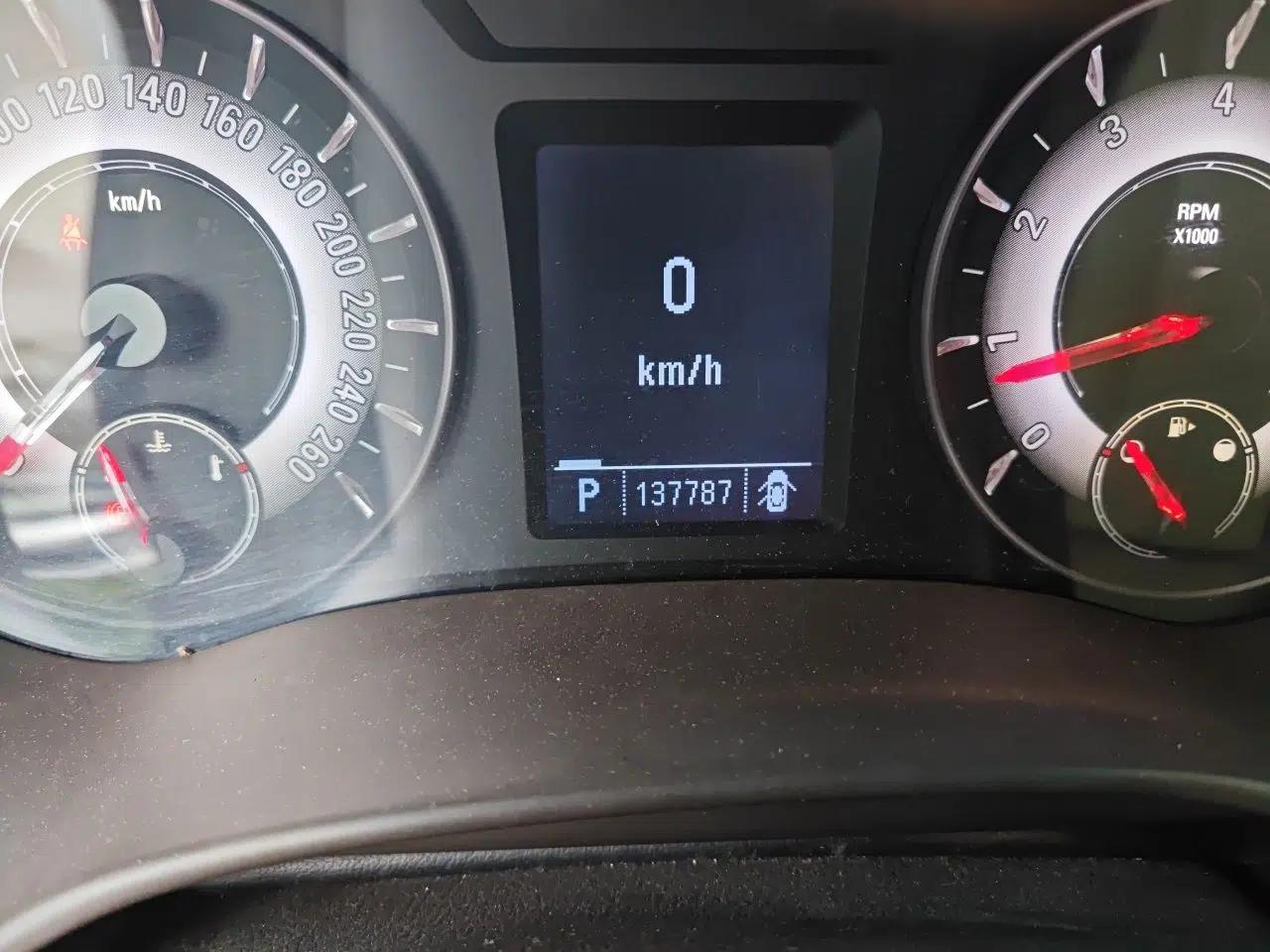 Used Roewe 950 2012 2.4L Luxury Edition — миниатюра 12
