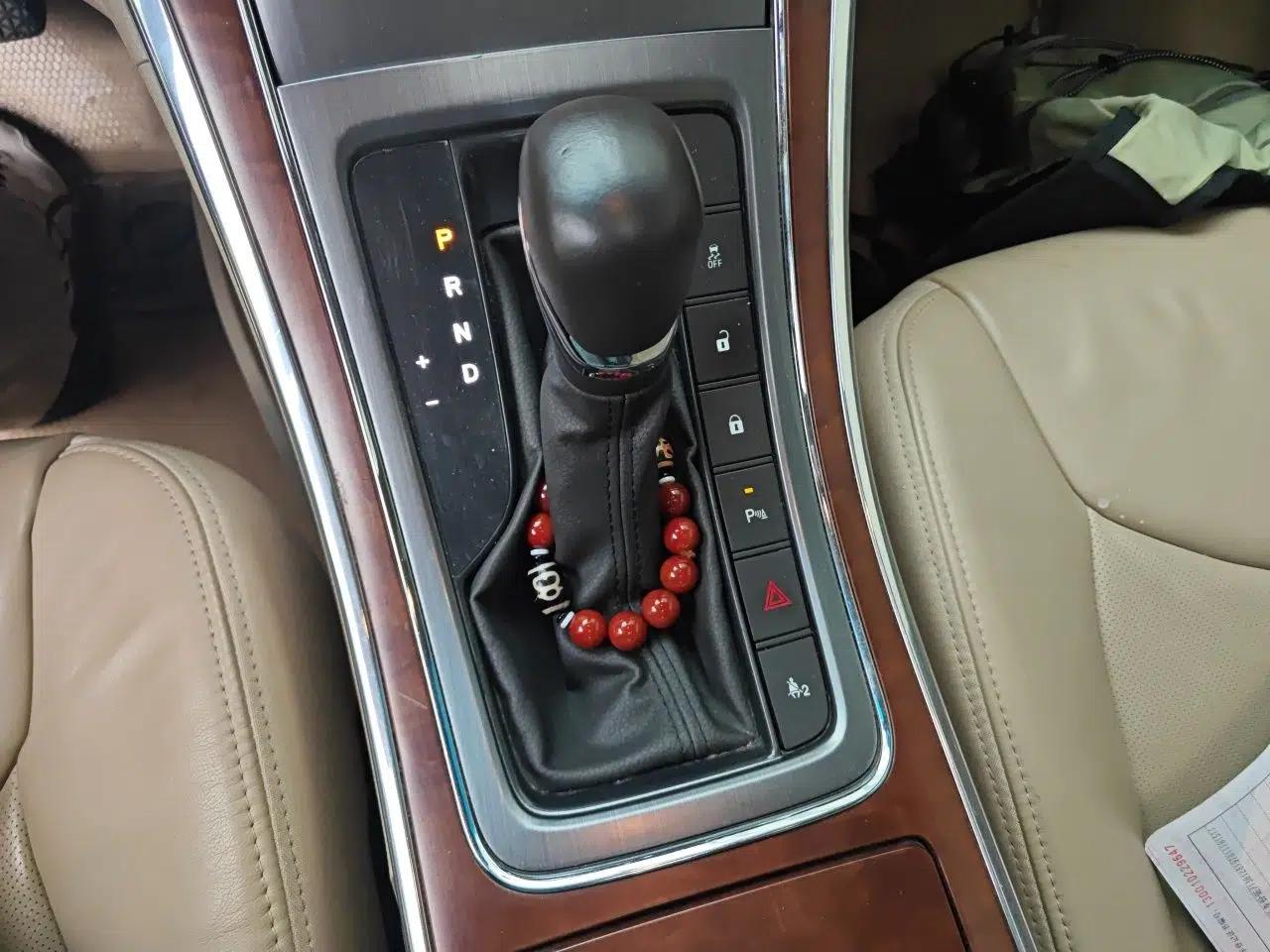 Used Roewe 950 2012 2.4L Luxury Edition — миниатюра 14