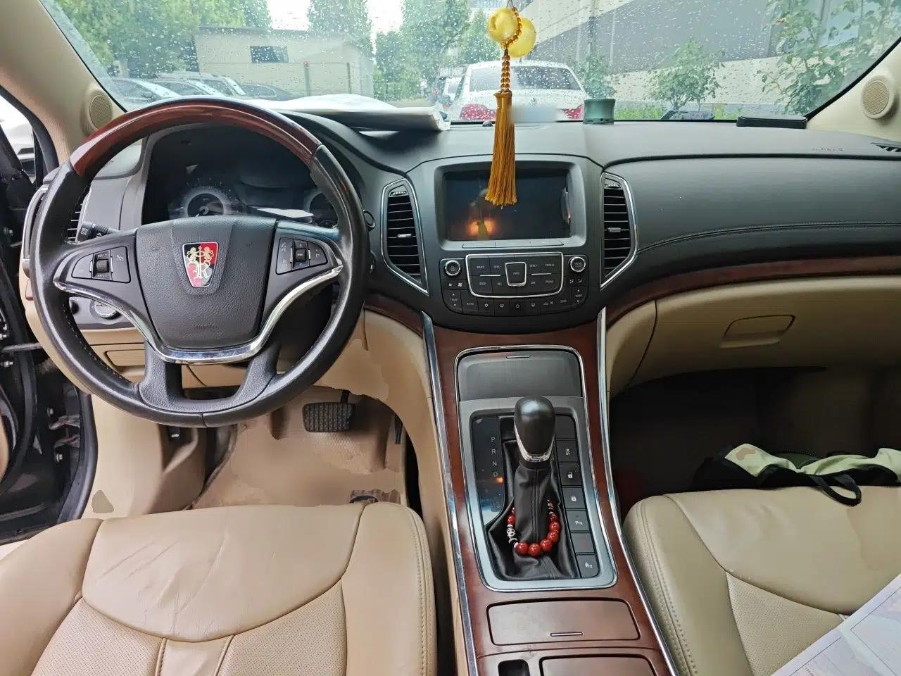 Used Roewe 950 2012 2.4L Luxury Edition — миниатюра 9