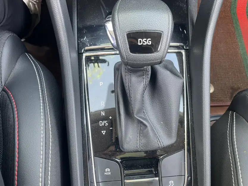 Used Skoda Kodiaq GT 2019 TSI330 Two-Wheel-Drive Comfort Edition China VI — миниатюра 11