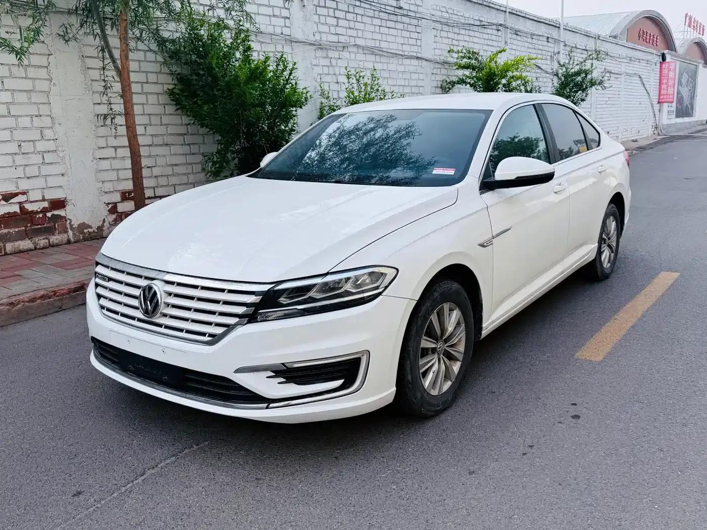 2019 Volkswagen Lavida EV Premium Edition — миниатюра 1