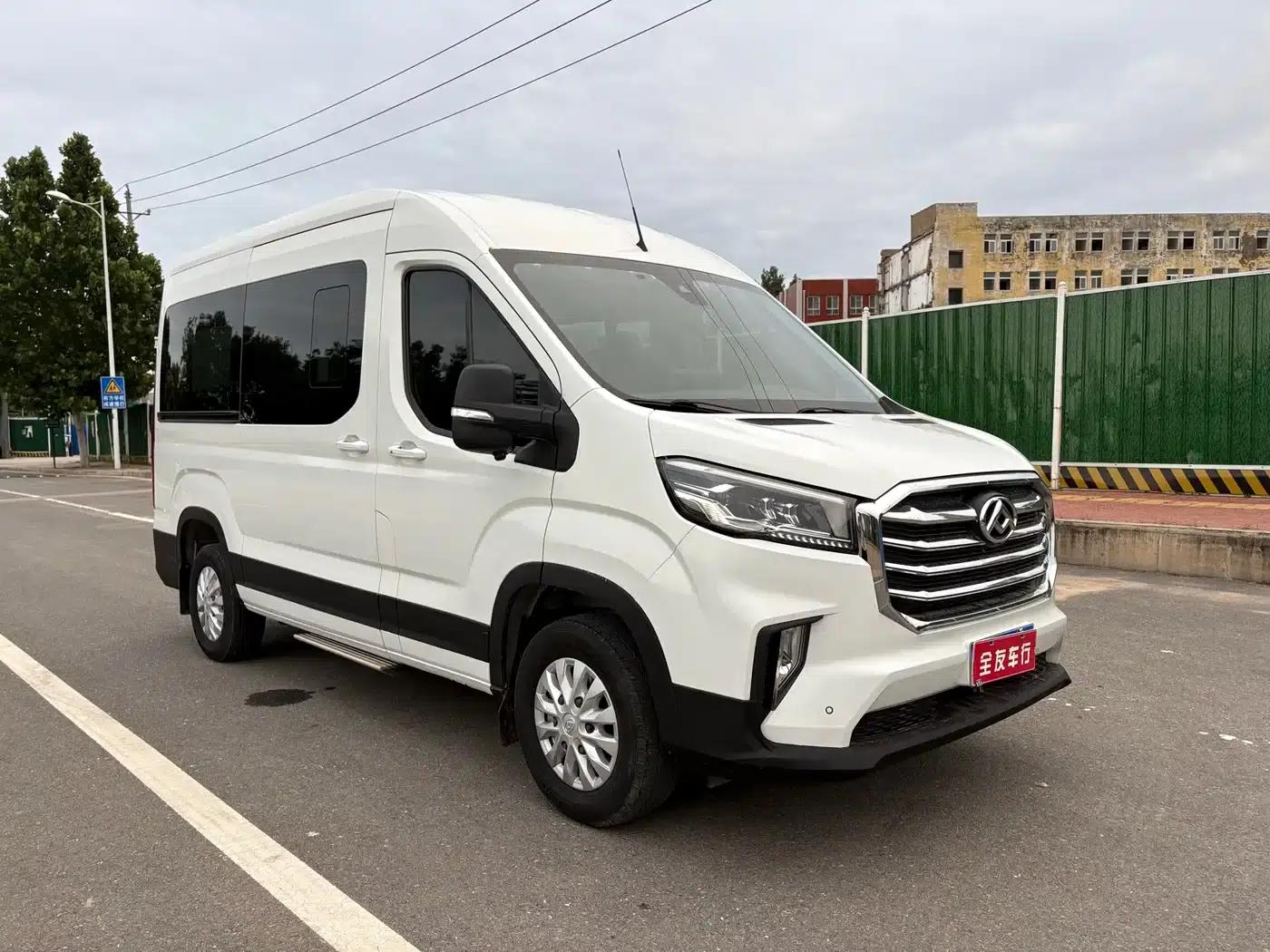 Xintu V90 2021 2.0T Automatic Smart King Rear-Wheel Drive Single Tire Long Wheelbase High Roof 7 Seats — миниатюра 6