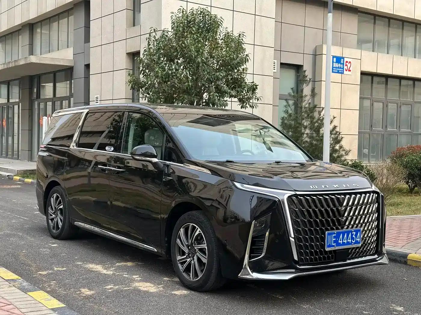 Maxus G90 2023 2.0T Interstellar Flagship Edition — миниатюра 3