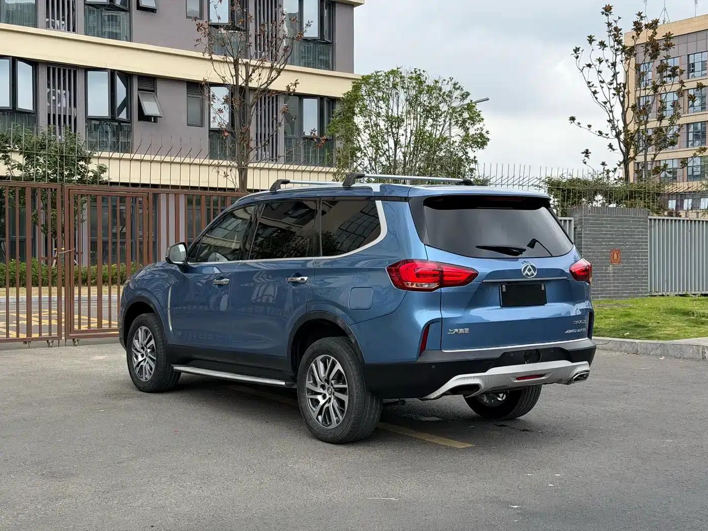 SAIC MAXUS D90 2017 2.0T Automatic 4WD Sirius — миниатюра 22