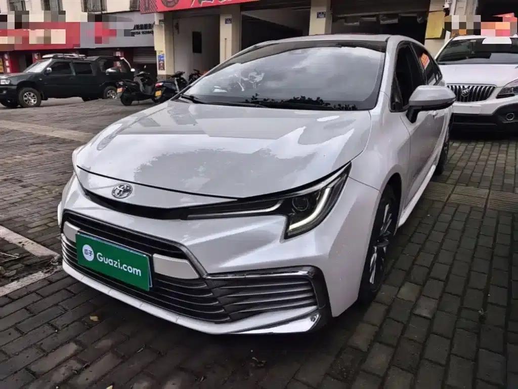 2021 Geely Lingshang 2.0L Luxury Edition — миниатюра 1