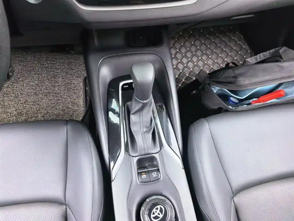 2021 Geely Lingshang 2.0L Luxury Edition — миниатюра 10