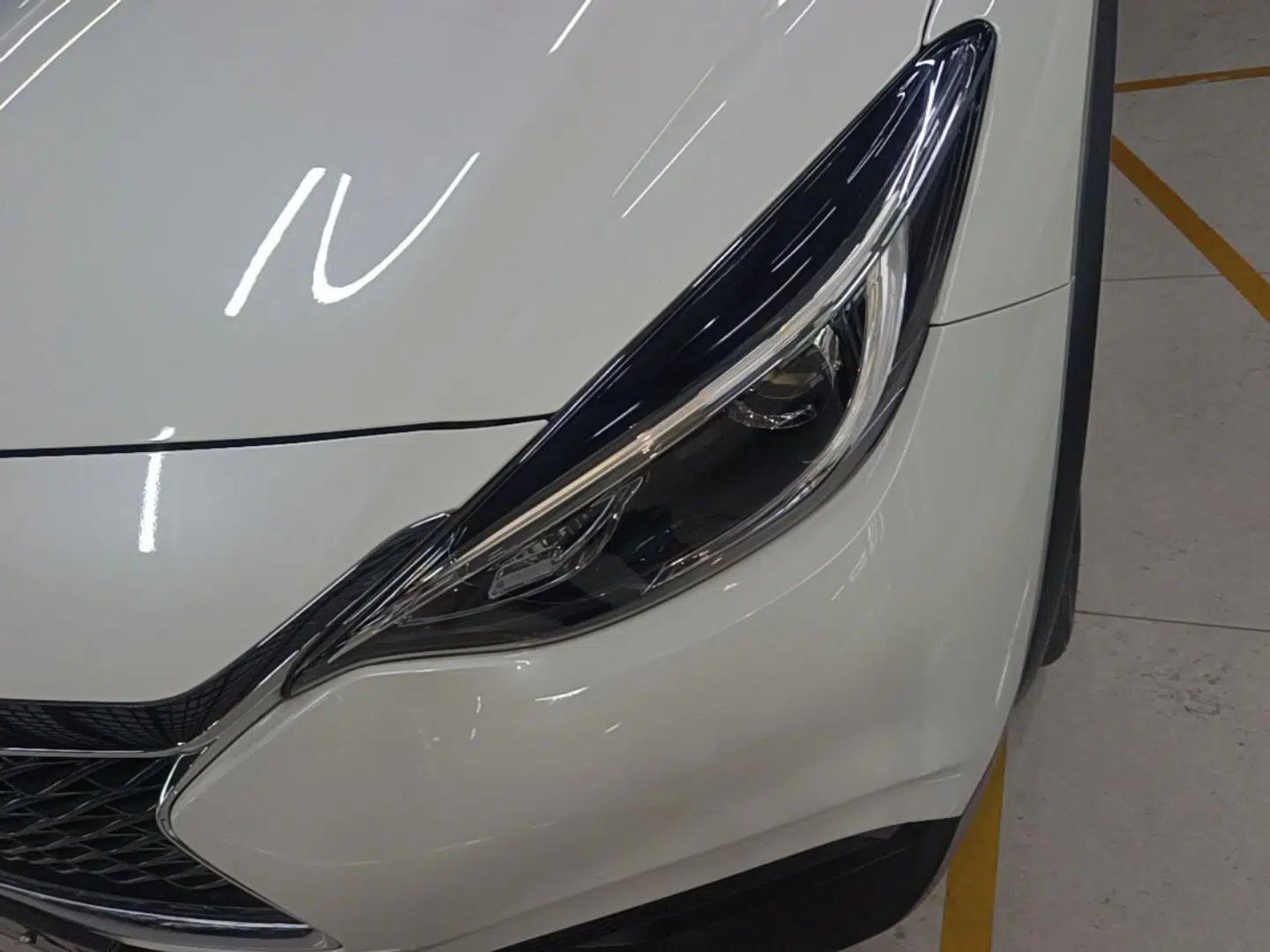 Used Infiniti QX30 2018 1.6T Two-Wheel Drive Sport Edition — миниатюра 8