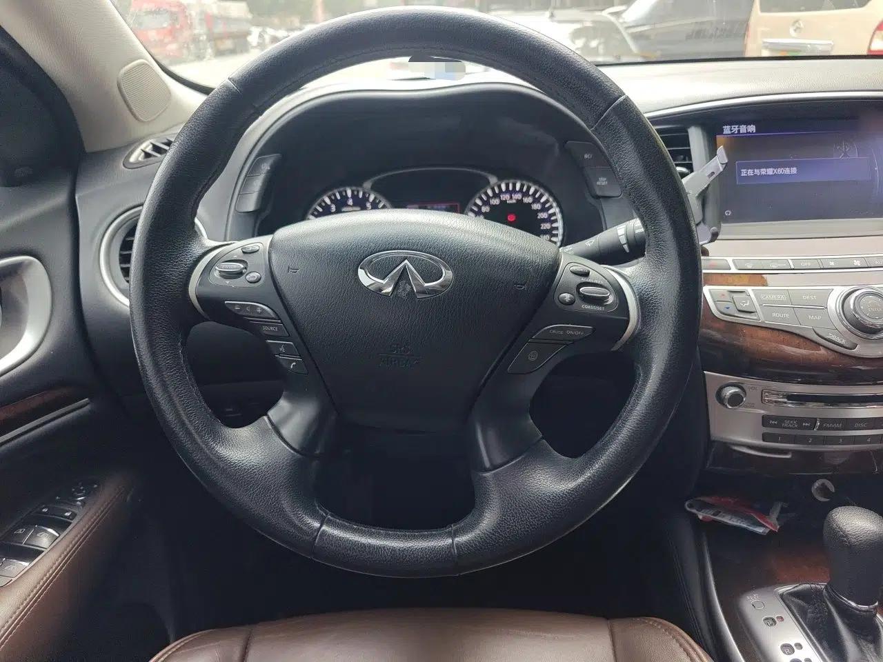 Used Infiniti JX 2013 JX35 4x4 All-Terrain Edition — миниатюра 10