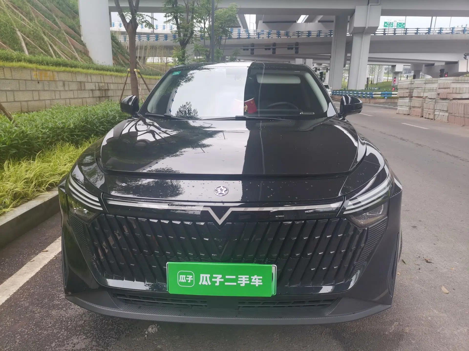 Used Venucia V DD-i 2023 110 km iE Version — миниатюра 2