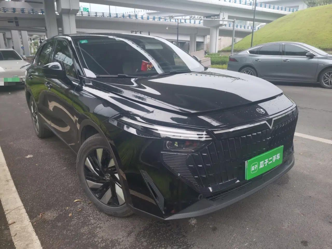 Used Venucia V DD-i 2023 110 km iE Version — миниатюра 3