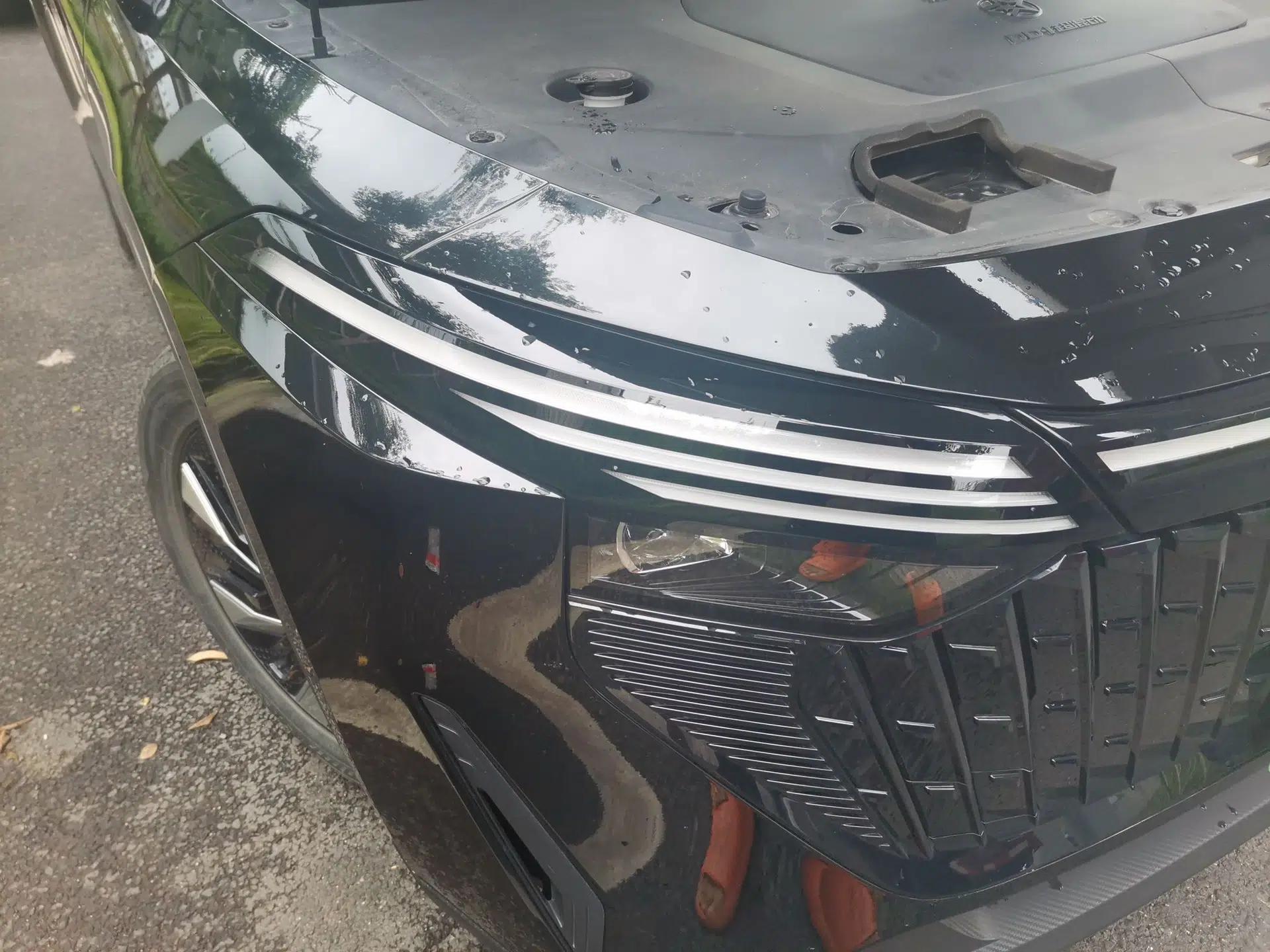 Used Venucia V DD-i 2023 110 km iE Version — миниатюра 7
