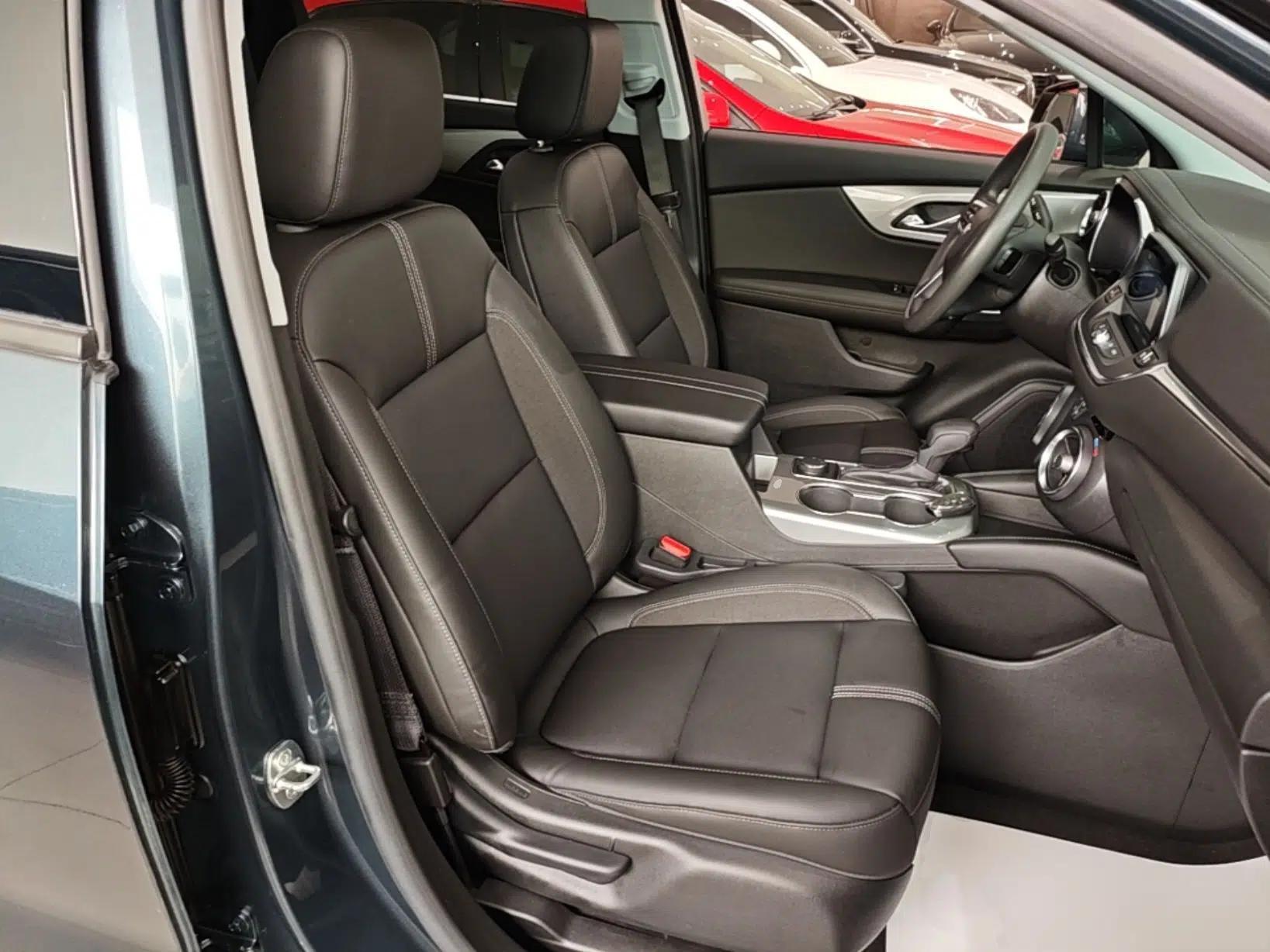 Used Chevrolet Blazer 2020 650T 7-Seater Luxury Edition — миниатюра 19