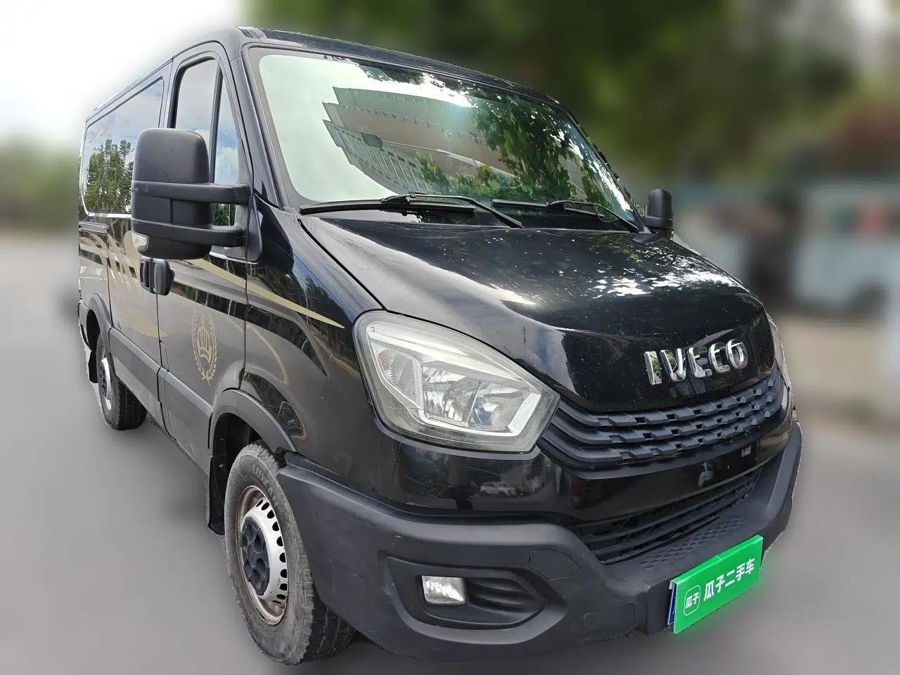 Used Iveco Eurocargo 2021 2.0T Manual Super-Rui Short Wheelbase Low-Roof Side-Hinged Door F1A — миниатюра 3