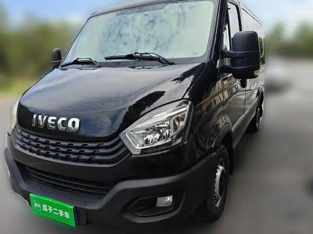 Used Iveco Eurocargo 2021 2.0T Manual Super-Rui Short Wheelbase Low-Roof Side-Hinged Door F1A