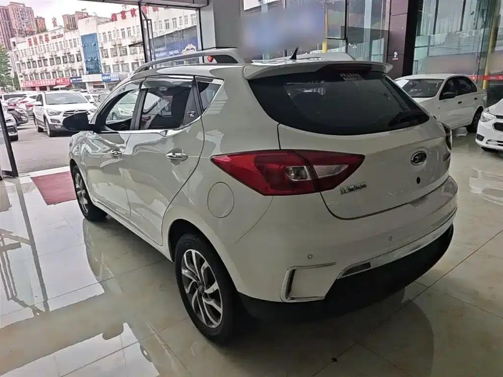 Refine S2 2017 1.5L CVT Luxury Intelligent Model — миниатюра 5
