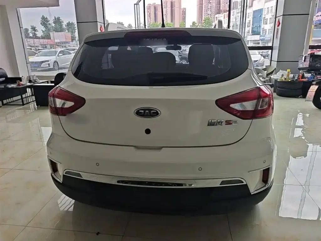 Refine S2 2017 1.5L CVT Luxury Intelligent Model — миниатюра 6
